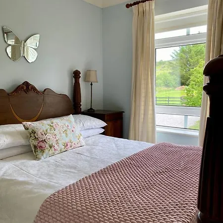 Brook Bed and Breakfast *