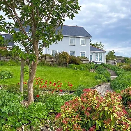 Brook Bed and Breakfast *