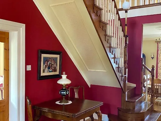 Brook לינה וארוחת בוקר *