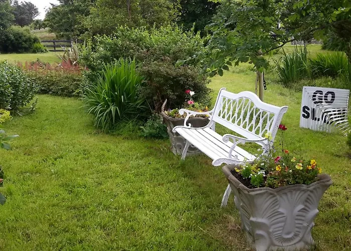 לינה וארוחת בוקר Brook