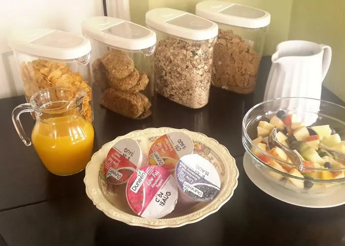 לינה וארוחת בוקר Brook